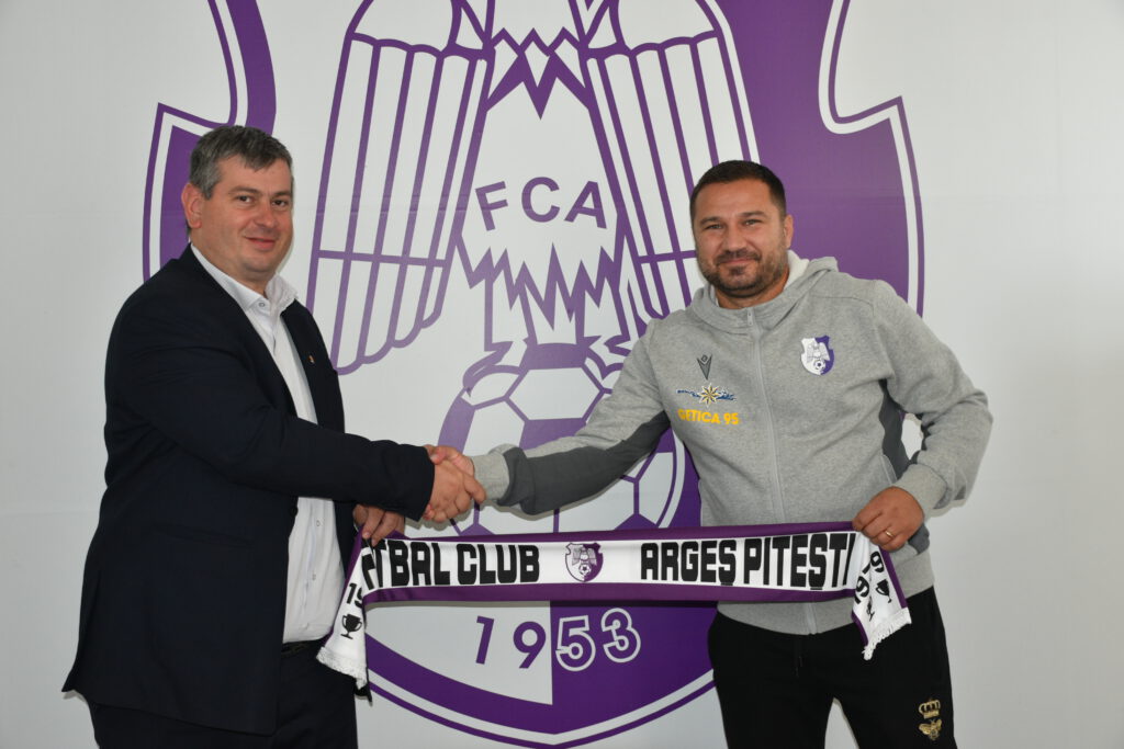Primele imagini cu Marius Croitoru, noul antrenor al echipei FC Argeș