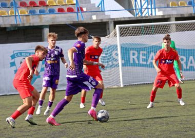 Steaua - Corvinul, al doilea meci din etapa a 15-a a Ligii 2